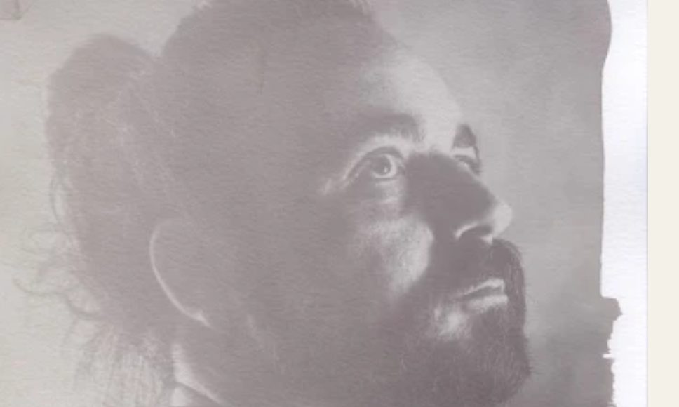 Rafael Lobo conquista público carioca em exposição no Rio de Janeiro.           