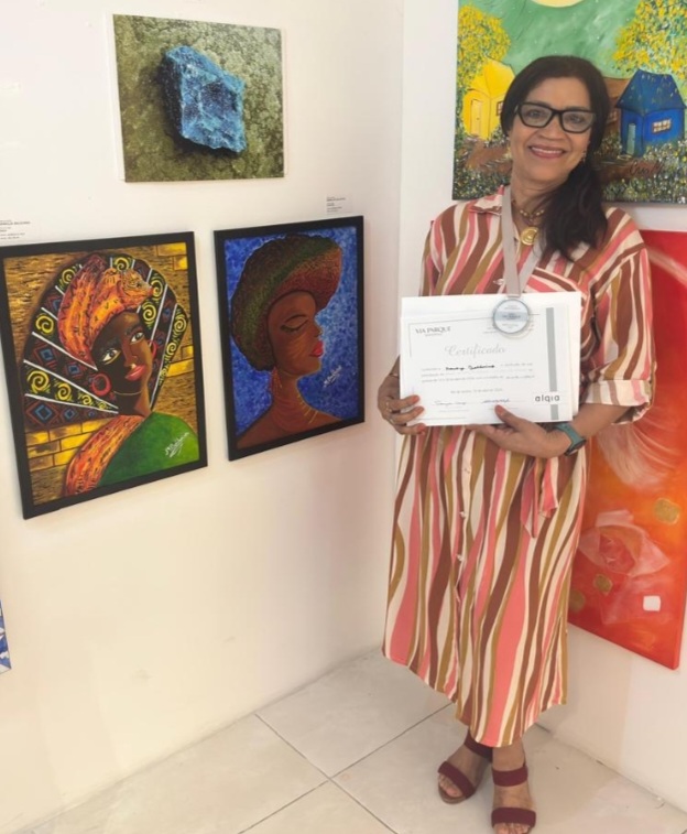 Marilza Balduino  se destaca em Salão de Artes Plásticas no Rio de Janeiro.   